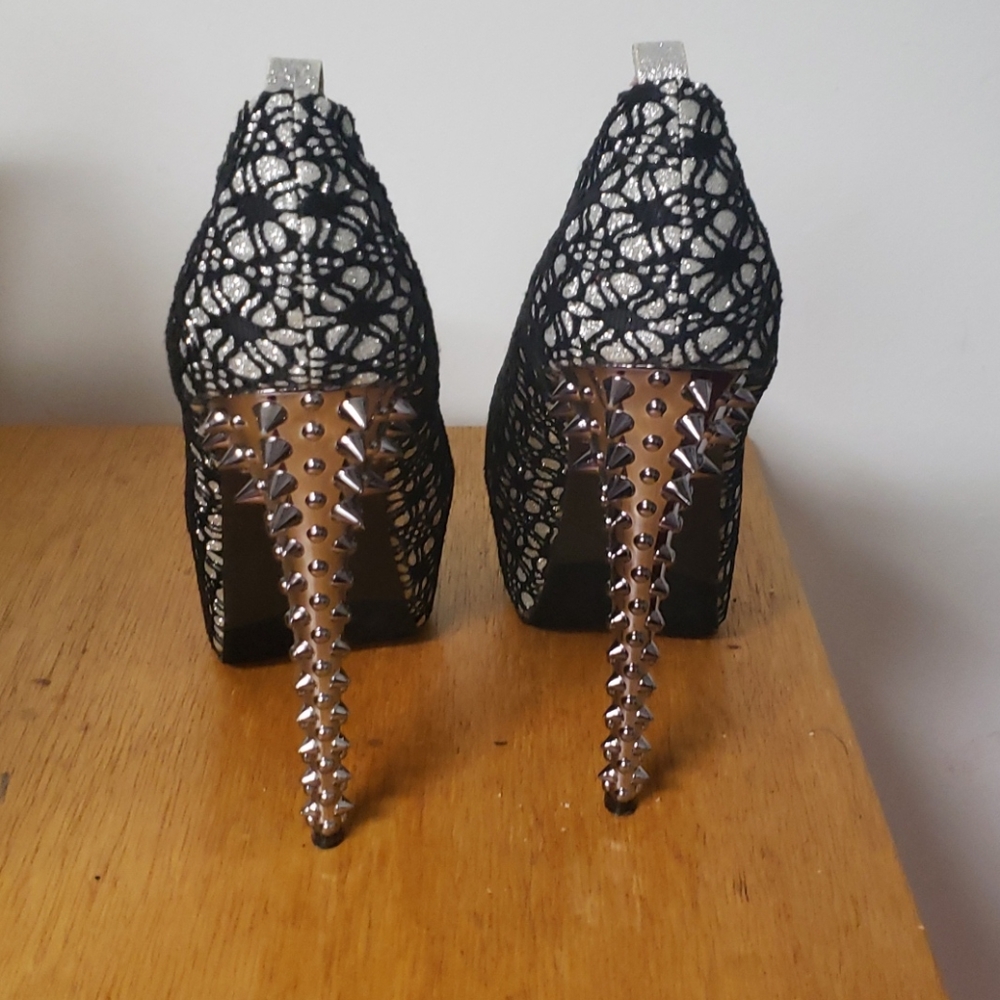 Spike pumps - Picture 2 of 3